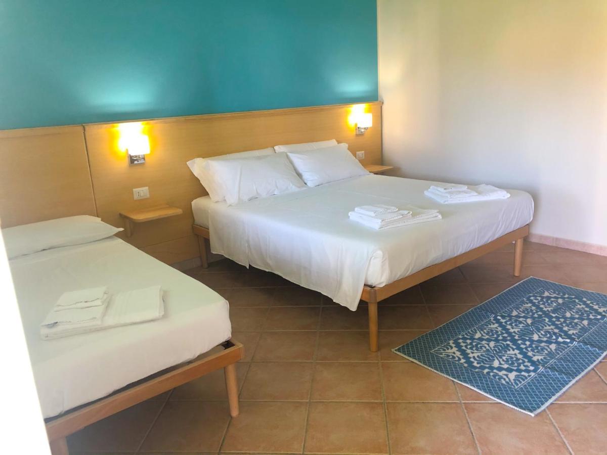 Agriturismo Is Cortillaris Càbras Екстериор снимка