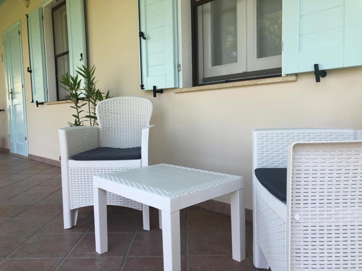 Agriturismo Is Cortillaris Càbras Екстериор снимка